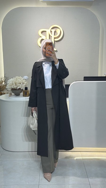 زيتي غامق